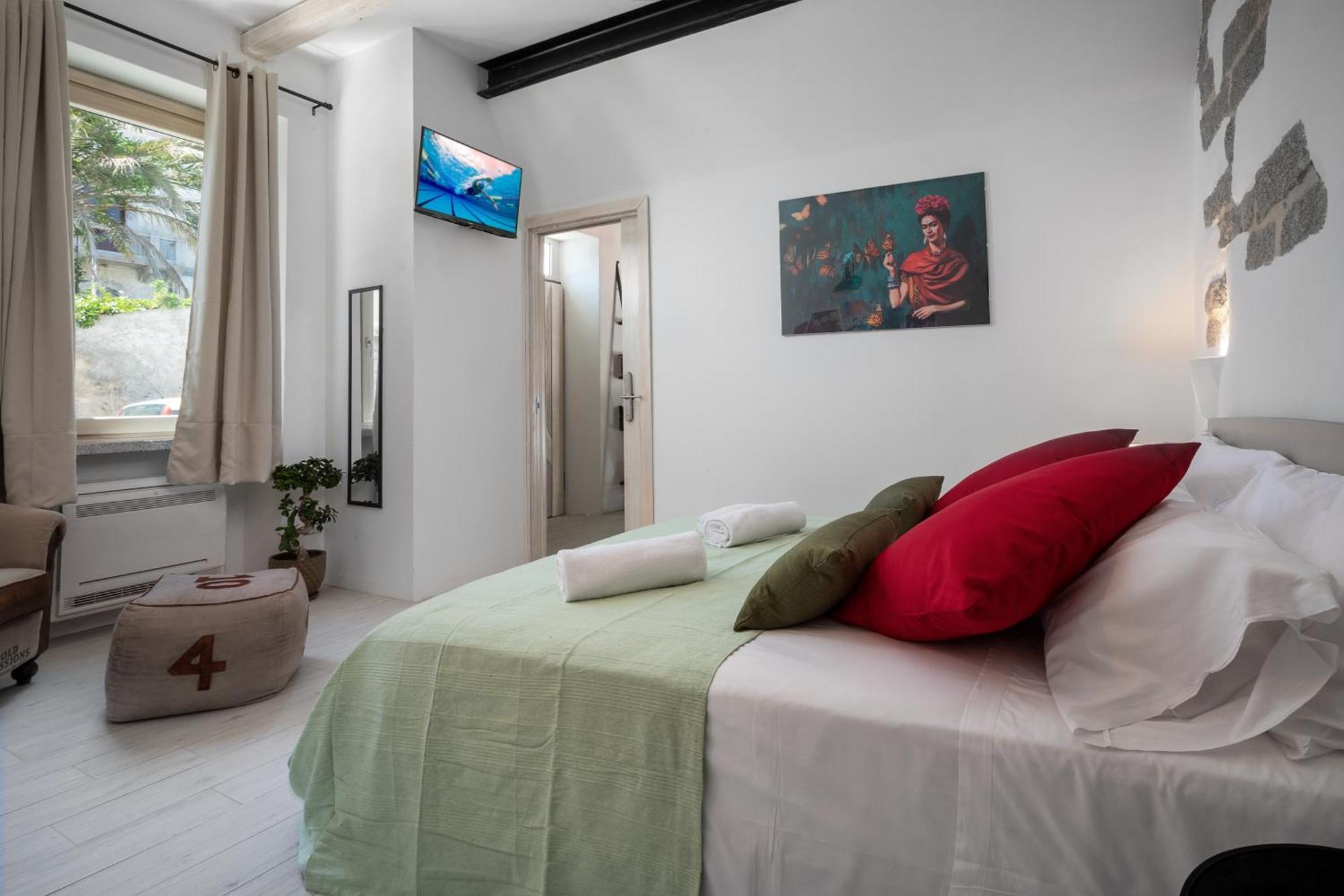 Art And Nature Guest House Olbia Buitenkant foto