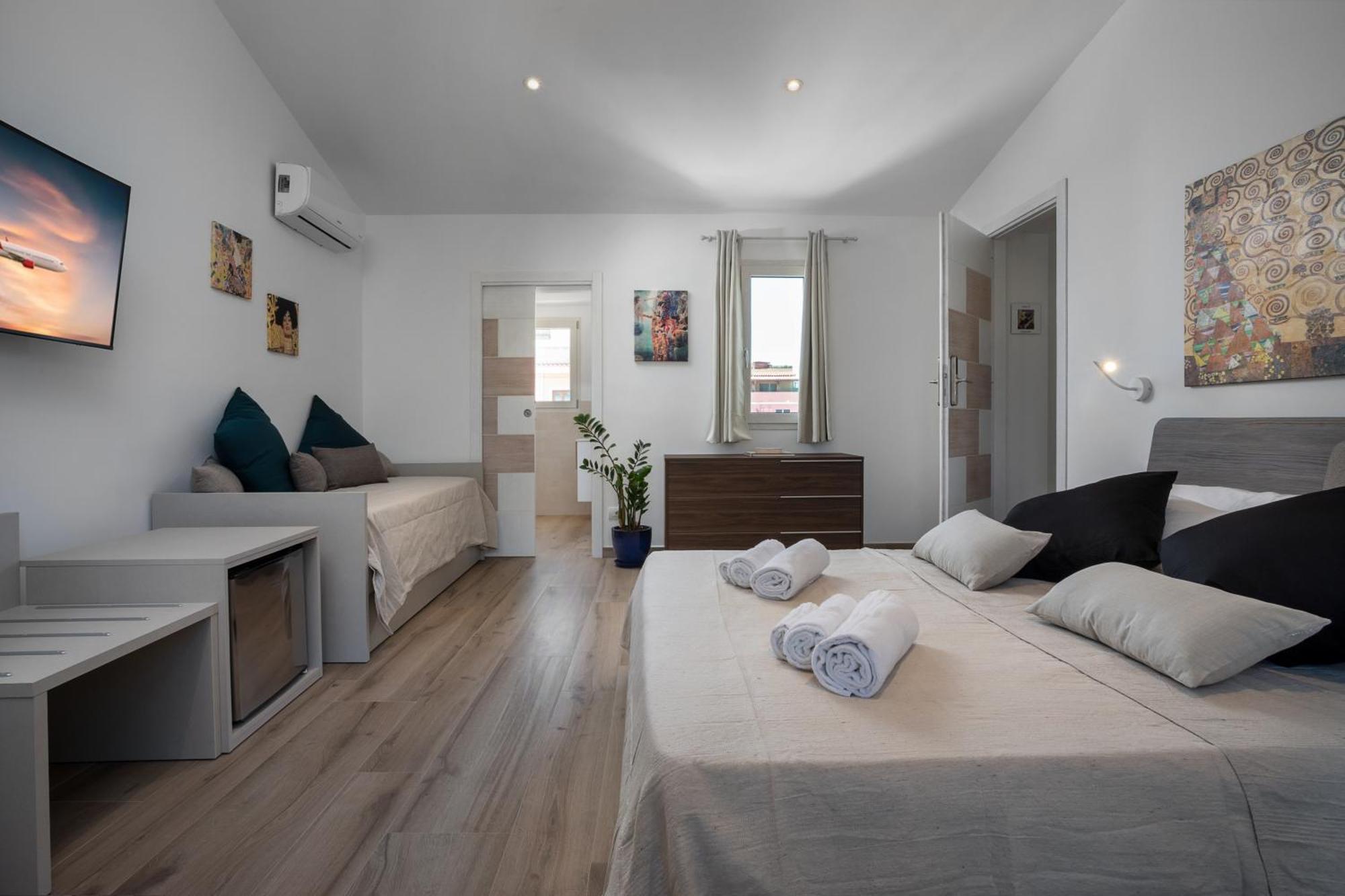 Art And Nature Guest House Olbia Buitenkant foto
