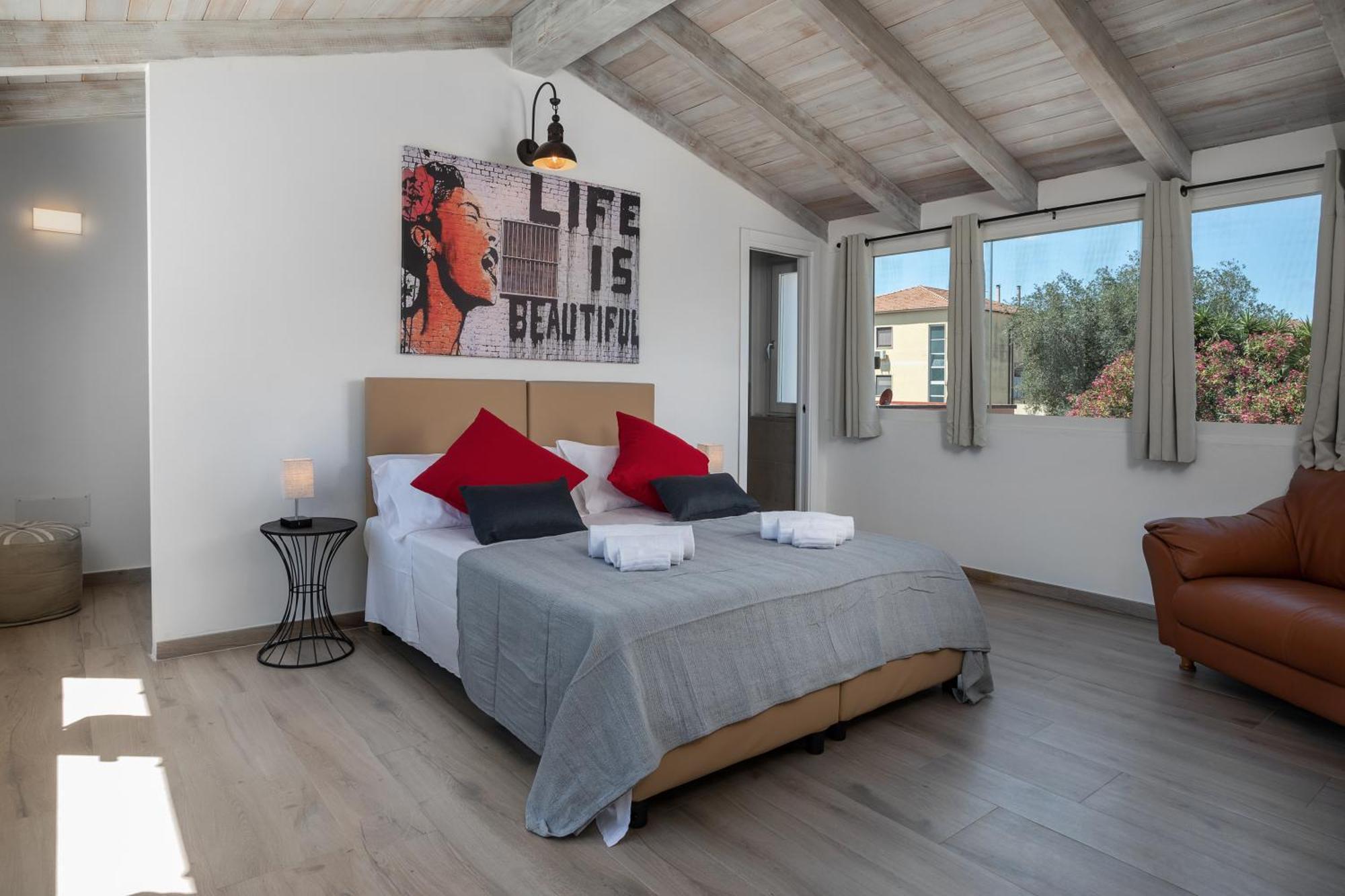 Art And Nature Guest House Olbia Buitenkant foto